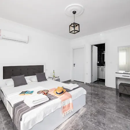 Grand Yasar 3 Villa *