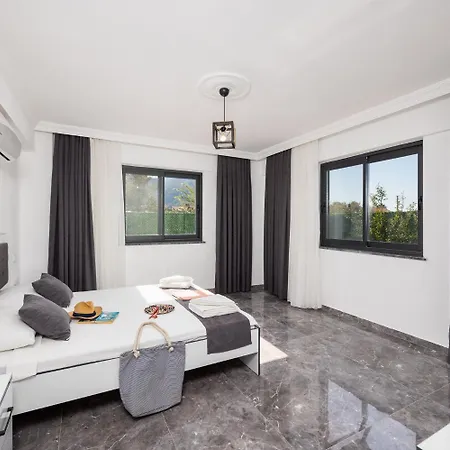 Grand Yasar 3 Villa *