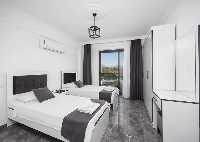 Vilă Grand Yasar 3 *