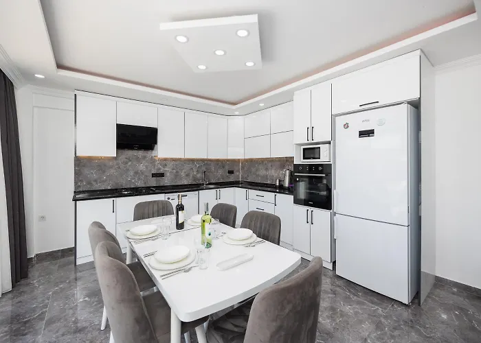 Vilă Grand Yasar 3 *